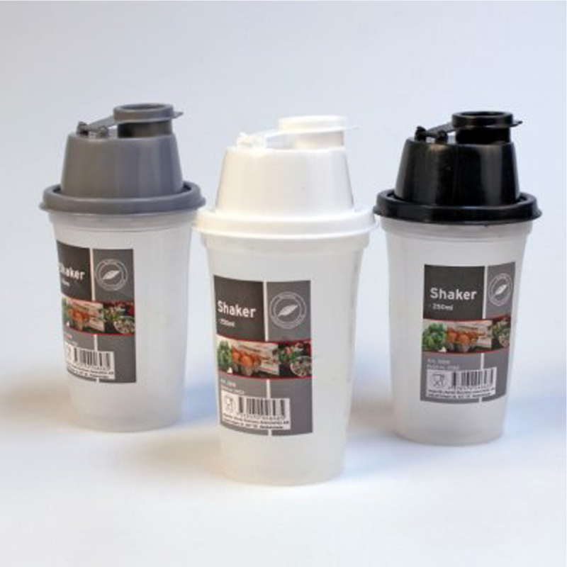 Shaker 250 ml ryhmässä Kotitalous & Keittiö / Keittiötarvikkeet / Ruokasäilytys @ Campmarket (76788)