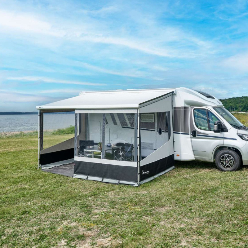 Isabella Wind Front ryhmässä Etuteltat & Markiisit / Markiisit / Matkailuvaunu Markiisit / Päädyt & Etupaneelit Matkailuvaunun Markiiseihin / Pääty- ja Etupaneelit Caravanstore XL @ Campmarket (80768)