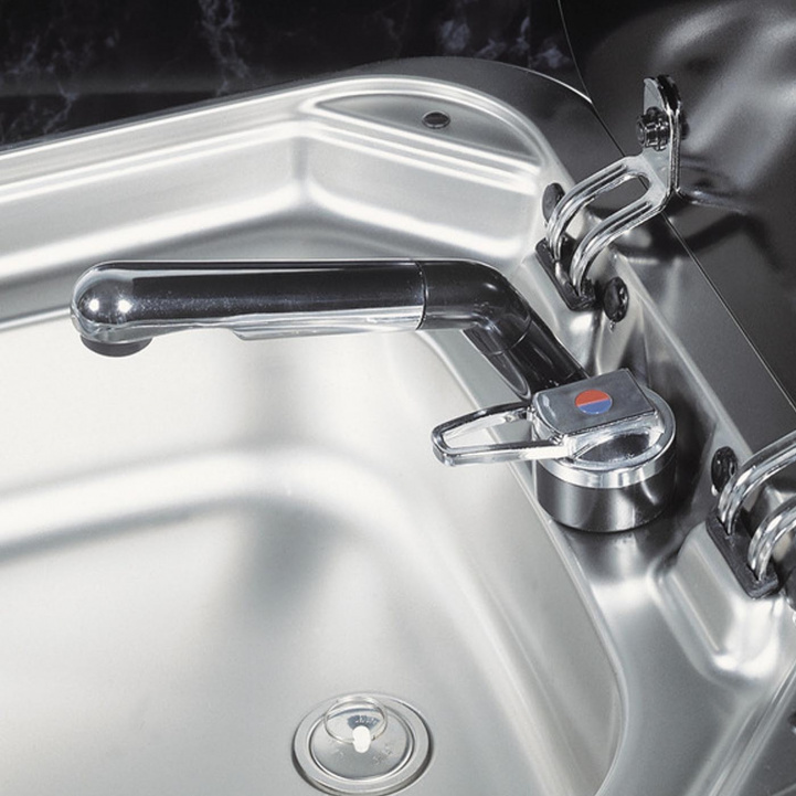 Vesihana Keramix De Luxe Chrome ryhmässä Vesi & Sanitaatio / Vesi / Vesihanat / Kylmä- & Kuumavesihanat @ Campmarket (65021)