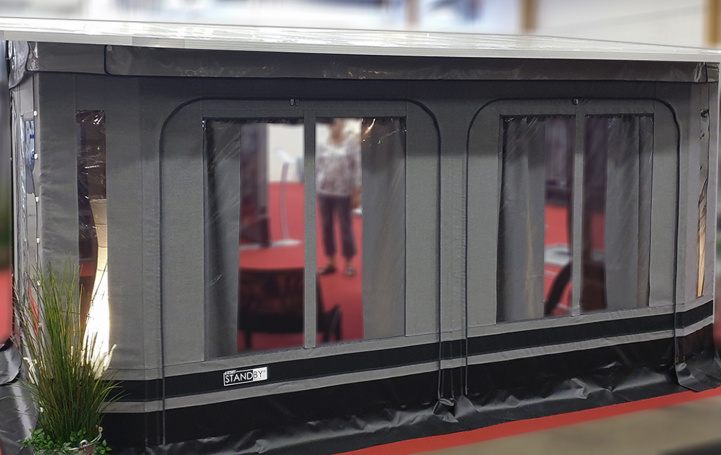 Svenska Tält 4000 (Erkkeri Malli)Leveys 410 cm ryhmässä Etuteltat & Markiisit / Asuntovaunun Etuteltat / Villa Teltta @ Campmarket (65692)