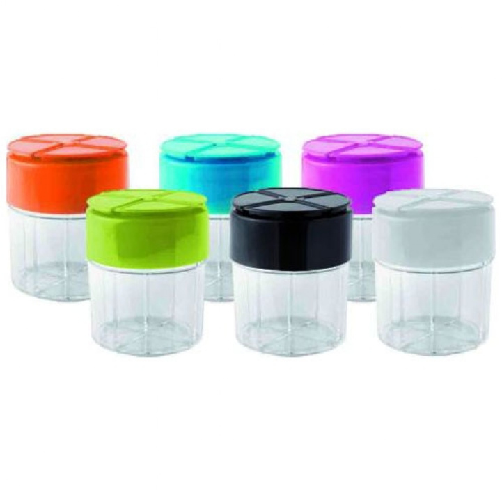 Maustepurkki 4 Lokeroa Omille Mausteille Sekalaiset Värit ryhmässä Kotitalous & Keittiö / Keittiötarvikkeet / Keittiötarvikkeet @ Campmarket (66059)