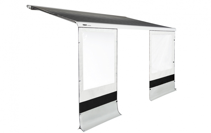 Rain Blocker G2 Etuseinä Thule Korkeus 2.3 ryhmässä Etuteltat & Markiisit / Markiisit / Matkailuauto Markiisit / Thule/Omnistor / Sivut / Etupaneelit @ Campmarket (66177)