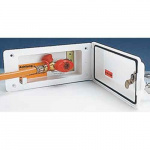 Kaasunulosotto Lukittavalla Kannella Ja Sulkuventtiilillä Valkoinen