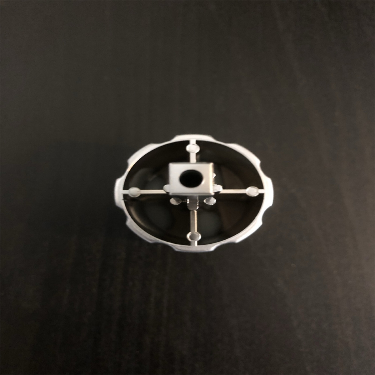 Nuppi Kierteellä Mattakroomi ryhmässä Matkailuvaunu & Matkailuauto / Lukot & Varusteet / Sisäovien & Luukkujen Lukot @ Campmarket (68644)