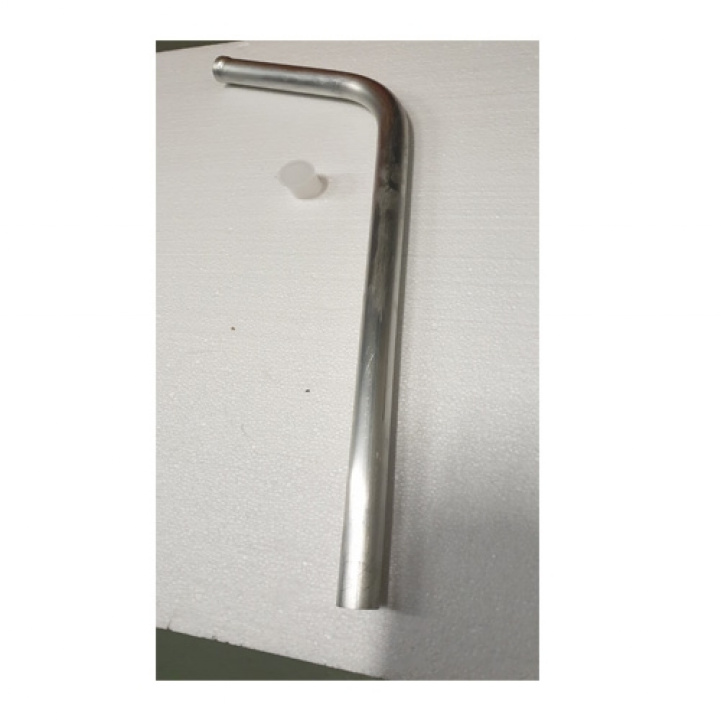 Putki Kaasun Tavaratilaan ryhmässä Matkailuvaunu & Matkailuauto / Koriosat / Muut Tuotteet @ Campmarket (68723)