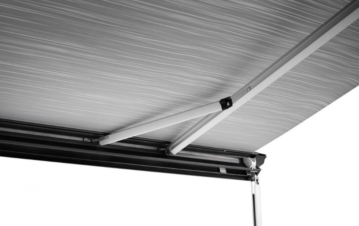 Thule Omnistor 6300 Kattoasennettava Musta Kotelo ryhmässä Etuteltat & Markiisit / Markiisit / Matkailuauto Markiisit / Thule/Omnistor / Kattoon Asennettavat @ Campmarket (68810)