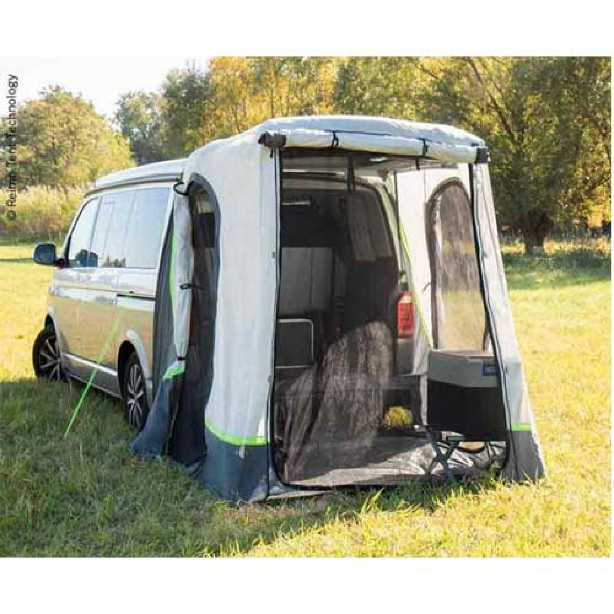 Reimo Takateltta Upgrade Premium VW T5/T6 ryhmässä Matkailuvaunu & Matkailuauto / Pakettiautot & Retkeilyautot / Teltat Van / Runkoteltat @ Campmarket (69937)