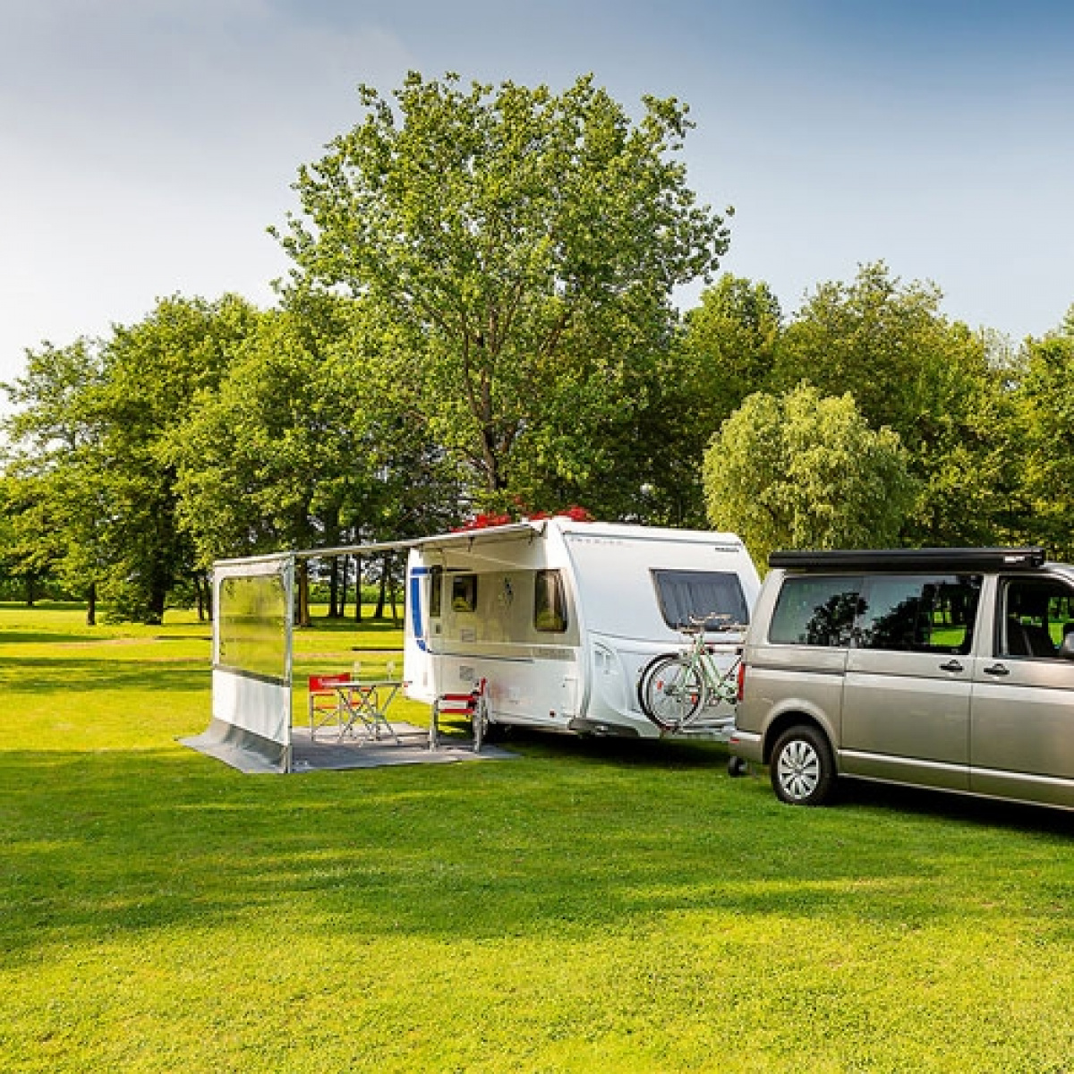 Fiamma Blocker Pro ryhmässä Etuteltat & Markiisit / Markiisit / Matkailuvaunu Markiisit / Päädyt & Etupaneelit Matkailuvaunun Markiiseihin / Pääty- ja Etupaneelit Caravanstore XL @ Campmarket (69952)