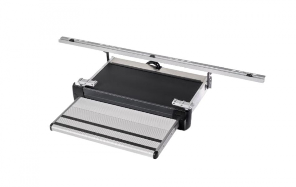 Thule Asennussarja G2 Ducato/Sprinter/Boxer ryhmässä Matkailuvaunu & Matkailuauto / Koriosat / Asennetut Askelmat @ Campmarket (75053)