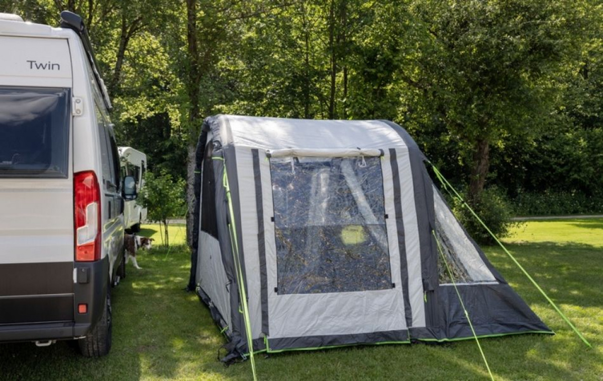 ReimoTent Tour Breeze Air ryhmässä Etuteltat & Markiisit / Matkailuauton Teltat / Ilmateltat matkailuautoihin / Reimo Ilmateltat @ Campmarket (75853)