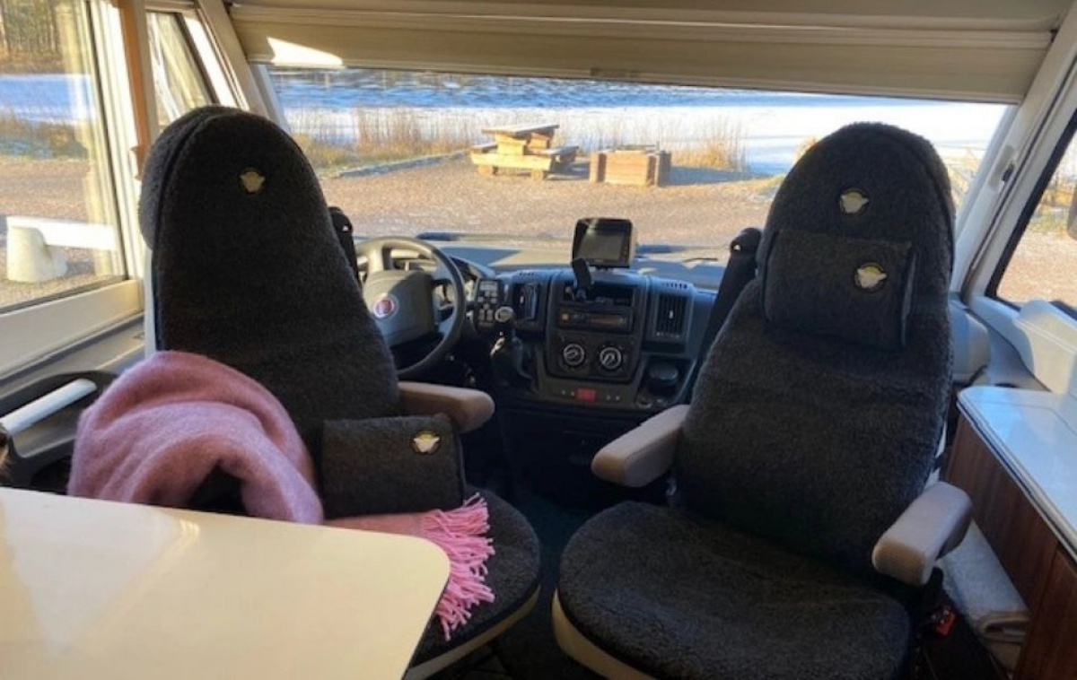 Ullbädden Istuinsuoja Garbo 2kpl ryhmässä Matkailuvaunu & Matkailuauto / Tekstiilimatot & Päälliset / Istuinsuojat @ Campmarket (76700)