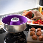 Omnia Silikonivuoka Maxi Lila