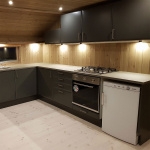 Sunwind Kaasujääkaappi Ventus 100 TC Valkoinen