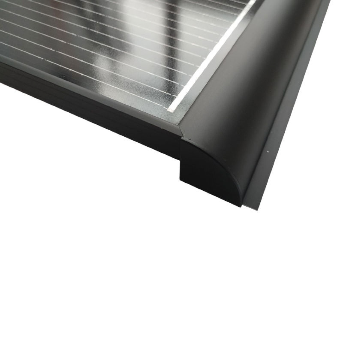 Sunwind Aurinkopaneeli Arpina Black 180w ryhmässä Matkailuvaunu & Matkailuauto / Elektroniikka / Aurinkopaneelit @ Campmarket (79607)