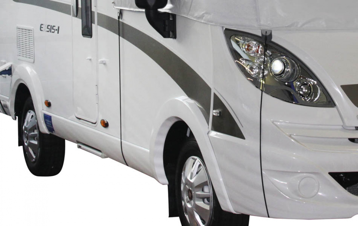 Eristysmatto Hymer Täysintegroitu ryhmässä Matkailuvaunu & Matkailuauto / Tekstiilimatot & Päälliset / Eristysmatot / Eristysmatot Täysintegroidut Asuntoautot @ Campmarket (80823)