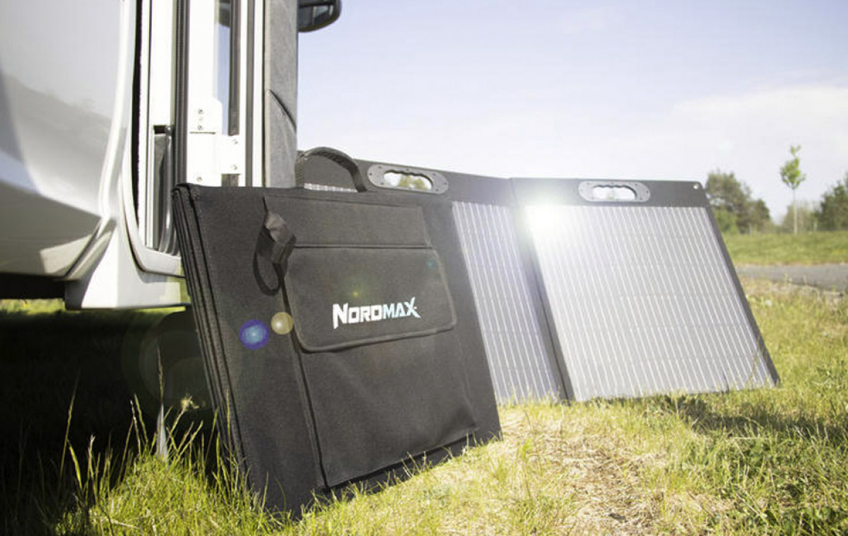 Nordmax Aurinkopaneeli 100W Kannettava ryhmässä Matkailuvaunu & Matkailuauto / Elektroniikka / Aurinkopaneelit @ Campmarket (81455)