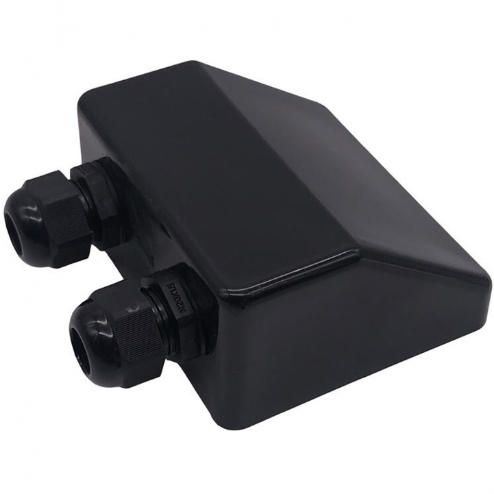 Nordmax Kaksoiskaapeliläpivienti ryhmässä Matkailuvaunu & Matkailuauto / Elektroniikka / Aurinkopaneelit / Lisävarusteet @ Campmarket (81487)