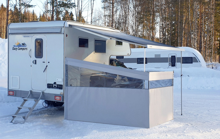 Svenska-Tält Tuulisuoja Comfort ryhmässä Etuteltat & Markiisit / Markiisit / Matkailuvaunu Markiisit / Lisävarusteet Matkailuvaunun Markiiseihin @ Campmarket (81714)