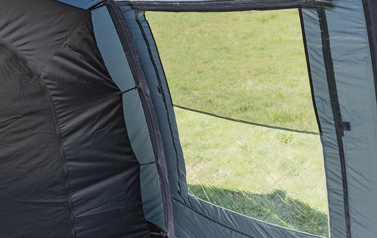 Campout Puhallettava Perheteltta Neljälle Hengelle ryhmässä Outdoor / Retkeily Teltat @ Campmarket (82024)