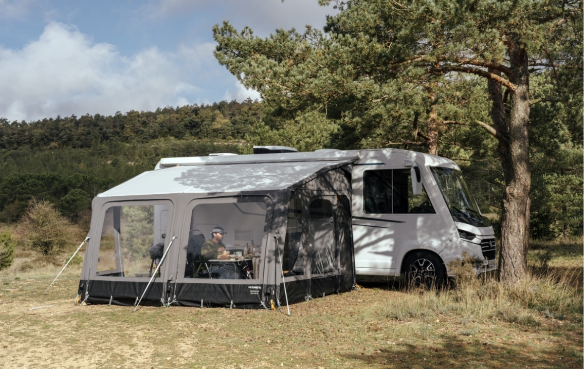 Dometic Grande Air Stay 390 S ryhmässä Etuteltat & Markiisit @ Campmarket (82401_01)