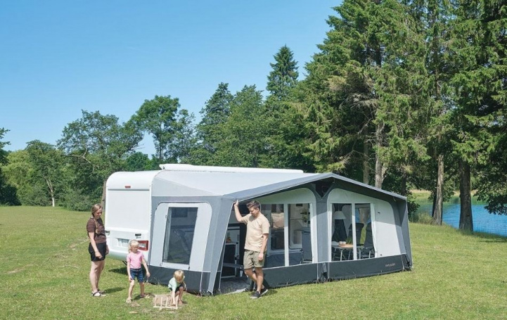 Ventura Ilmateltta Nova ryhmässä Etuteltat & Markiisit / Asuntovaunun Etuteltat / Ilmateltat / A-mitta Ilmateltat @ Campmarket (82483)