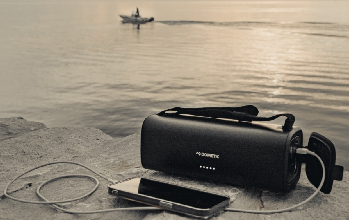 Dometic Kannettava Akku PLB15 ryhmässä Matkailuvaunu & Matkailuauto / Elektroniikka / Akut & Muuntimet / Akut @ Campmarket (82511)