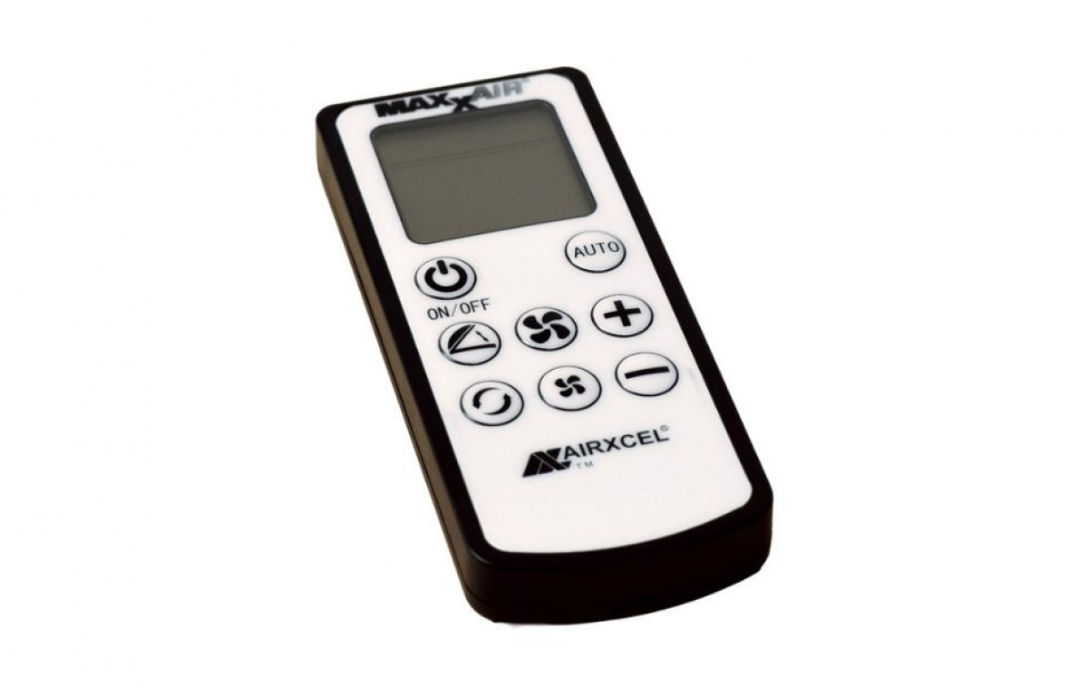 MaxxFan Deluxe Kattoluukku 28x28 ryhmässä Matkailuvaunu & Matkailuauto / Koriosat / Kattoluukut / Kattoluukut 28*28cm @ Campmarket (82632)