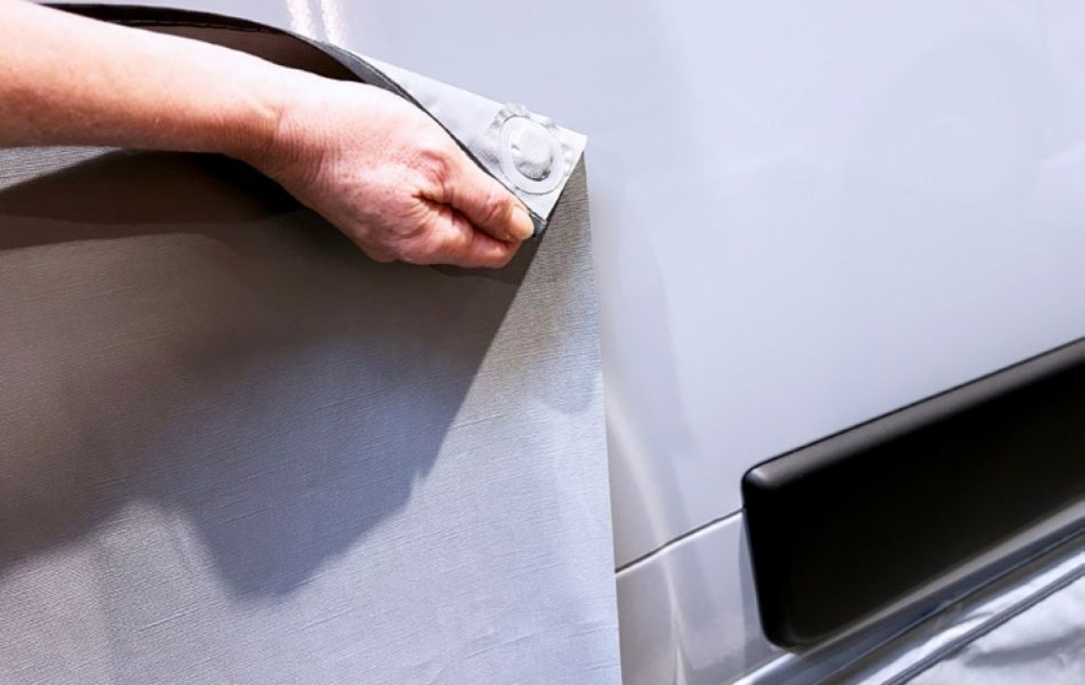 Alapaneeli Matkailuautoon 3-osainen ryhmässä Etuteltat & Markiisit / Tarvikkeet - Varaosat / Säilytystaskut & Helmasuojat @ Campmarket (82829)