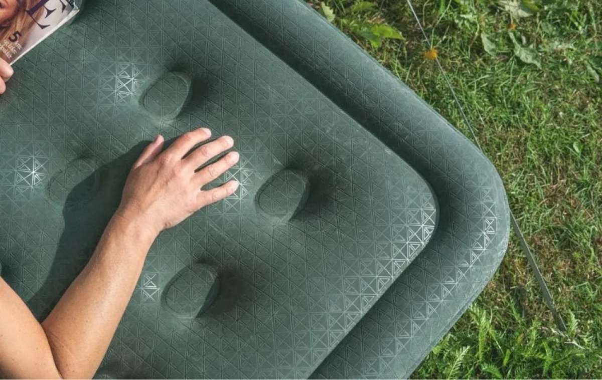 Outwell Ilmapatja Excellent King ryhmässä Outdoor / Makuuvälineet @ Campmarket (83142)