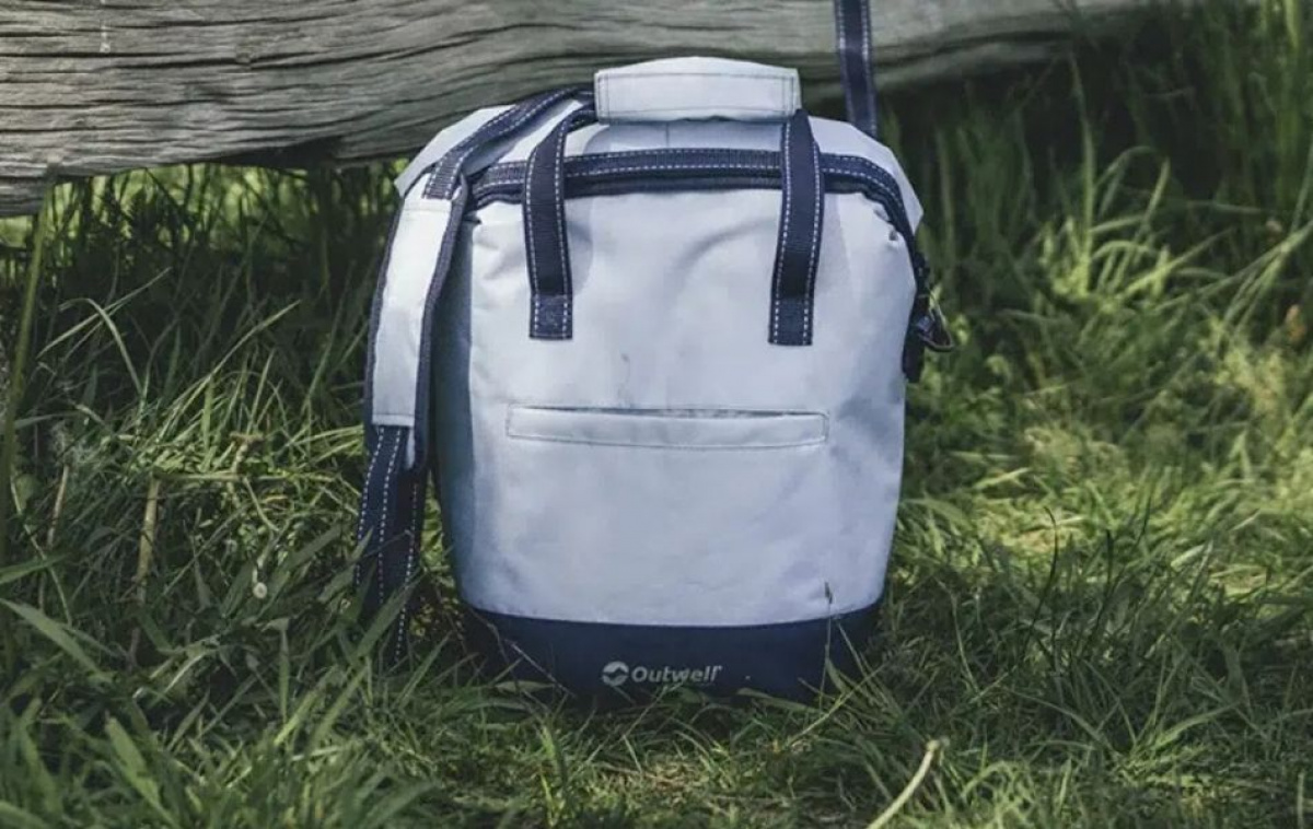 Outwell Kylmälaukku Sanderling 20 L ryhmässä Kotitalous & Keittiö / Keittiötarvikkeet / Kylmälaukut & Kylmäkallet @ Campmarket (83163)