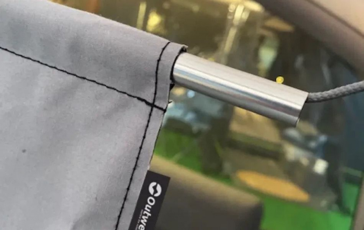 Outwell Projektorikangas ryhmässä Matkailuvaunu & Matkailuauto / Elektroniikka / TV, Kuva & Ääni / Projektorit @ Campmarket (83190)