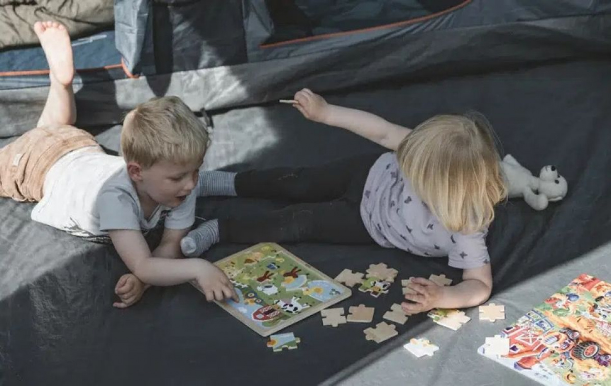 Easy Camp Skarvan 4 ryhmässä Outdoor / Retkeily Teltat @ Campmarket (83193)