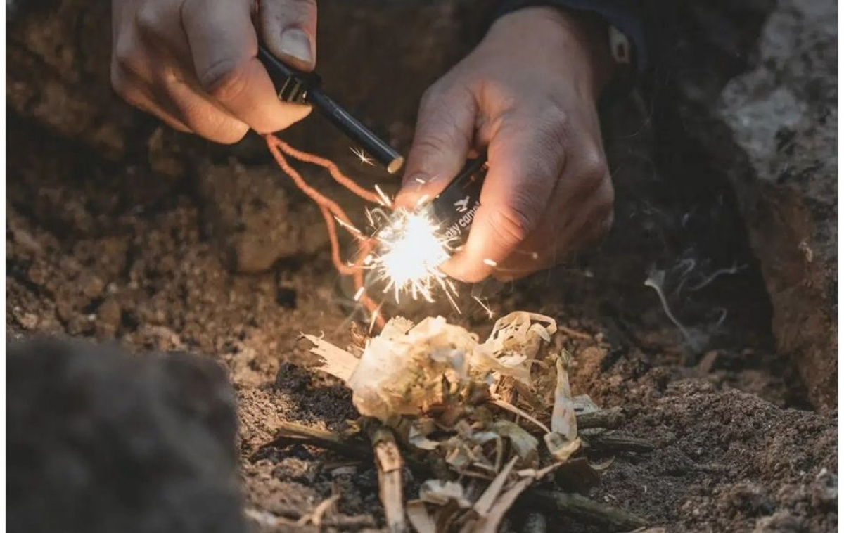 Easy Camp Tulusterva ryhmässä Outdoor / Leirintäkeittiöt & Ruoanlaitto Välineet @ Campmarket (83219)