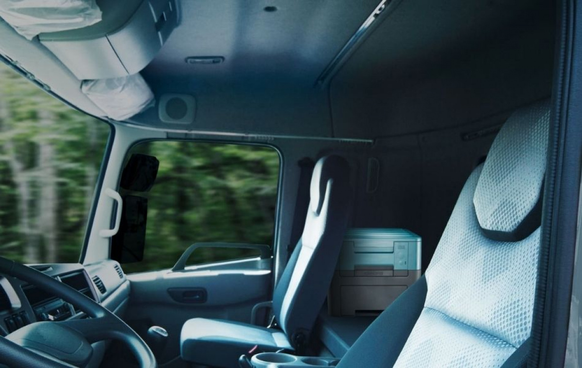 Clesana X1 ProCharge Kannettava Vesivapaa WC ryhmässä Vesi & Sanitaatio / WC-istuimet / Retkeily WC / Vesivapaat Käymälät @ Campmarket (83515)