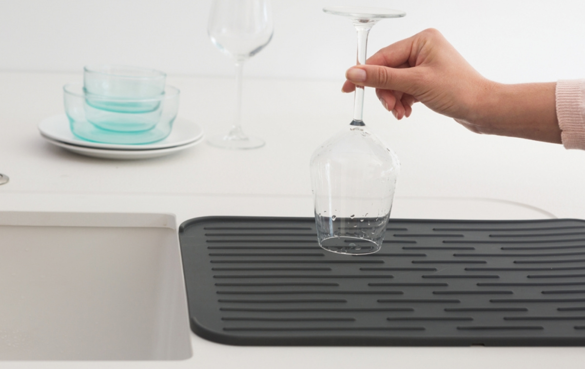 Silikonialusta Astioille ryhmässä Kotitalous & Keittiö / Pesu, Siivous & Tiskaus / Astiatelineet @ Campmarket (83575)