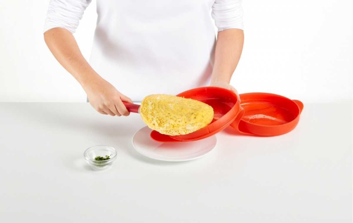 Espanjalainen Omelettivuoka Mikroaaltouuniin ryhmässä Kotitalous & Keittiö / Keittiötarvikkeet / Keittiötarvikkeet @ Campmarket (83590)