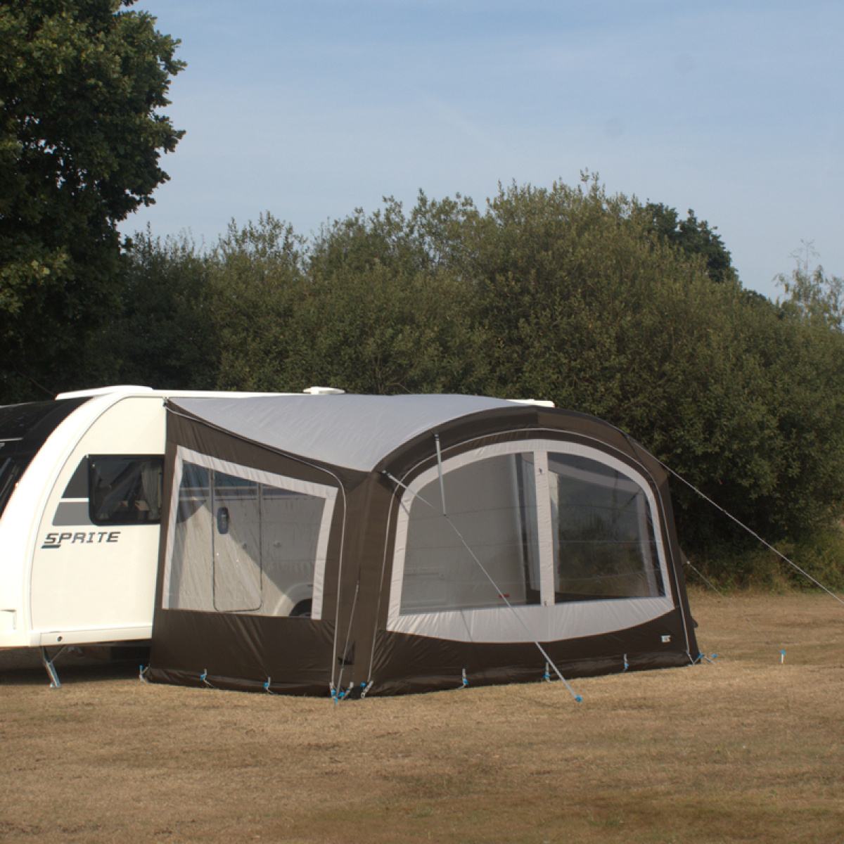 Telta Sky 400 V2 ryhmässä Etuteltat & Markiisit / Markiisit / Matkailuvaunu Markiisit / Ilmamarkiisi @ Campmarket (83782)