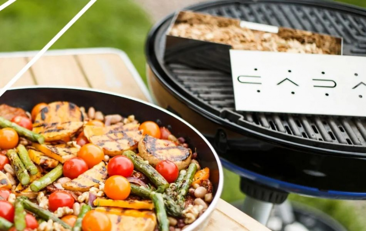 Cadac Savustuskotelo ryhmässä Kotitalous & Keittiö / Grillit / Grilli Lisävarusteet @ Campmarket (83853)