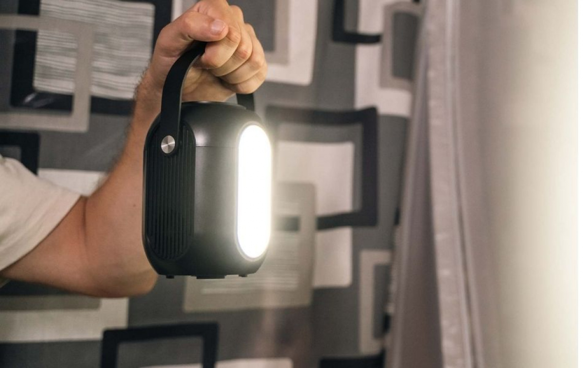 Aqiila Powerbird Mini Powerstation S140 ryhmässä Matkailuvaunu & Matkailuauto / Elektroniikka / Sähkökeskukset & Sähkögeneraattorit / Voimalaitokset @ Campmarket (83990)