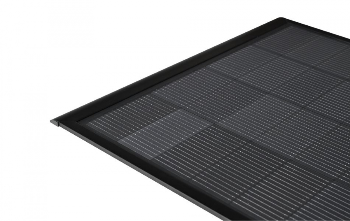GoCamp Aurinkopaneeli Premium Shingled Musta 200W ryhmässä Matkailuvaunu & Matkailuauto / Elektroniikka / Aurinkopaneelit @ Campmarket (84089)
