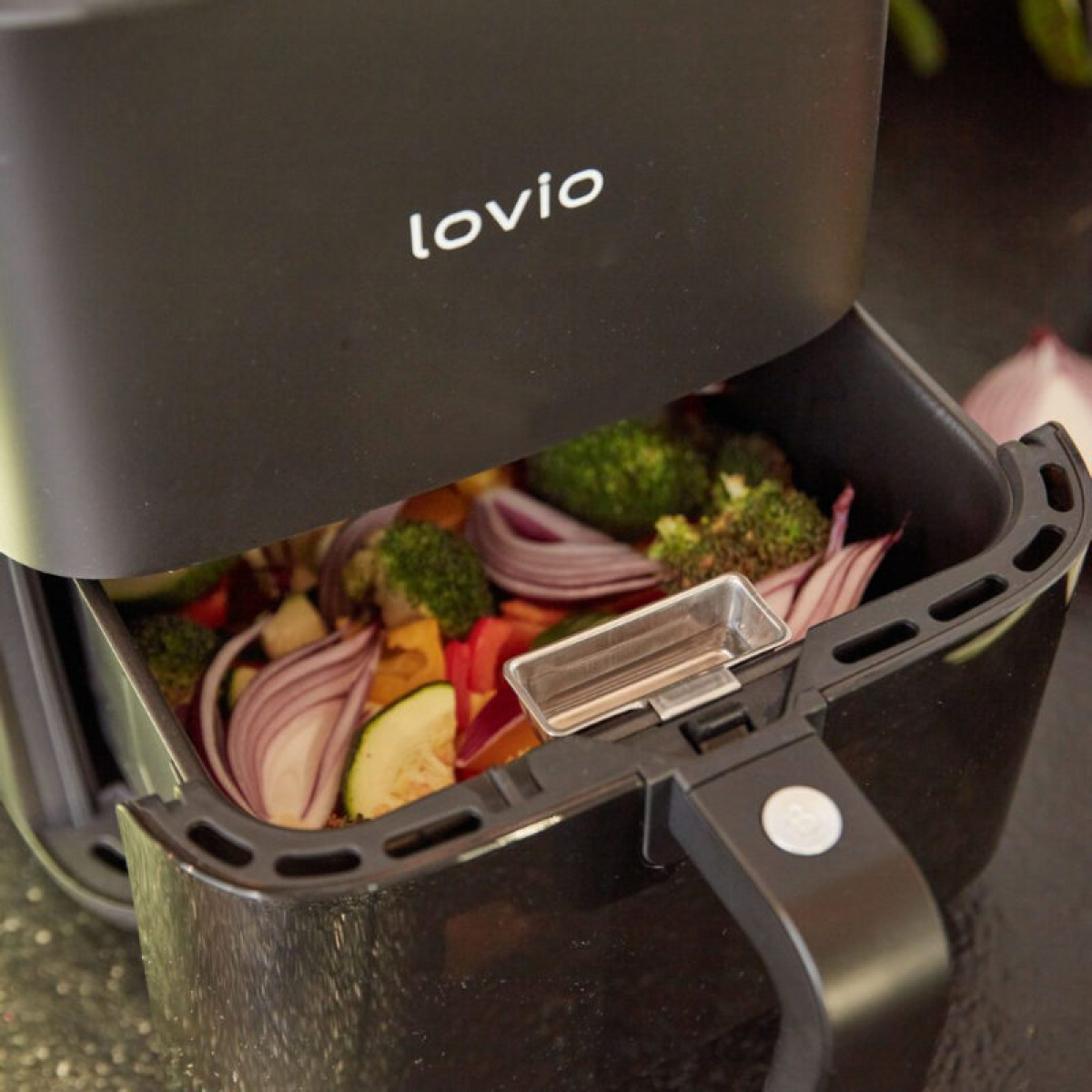 Lovio Air Fryer PureFry 5L ryhmässä Kotitalous & Keittiö / Keittiölaitteet / Muut Kettiölaitteet @ Campmarket (84276)
