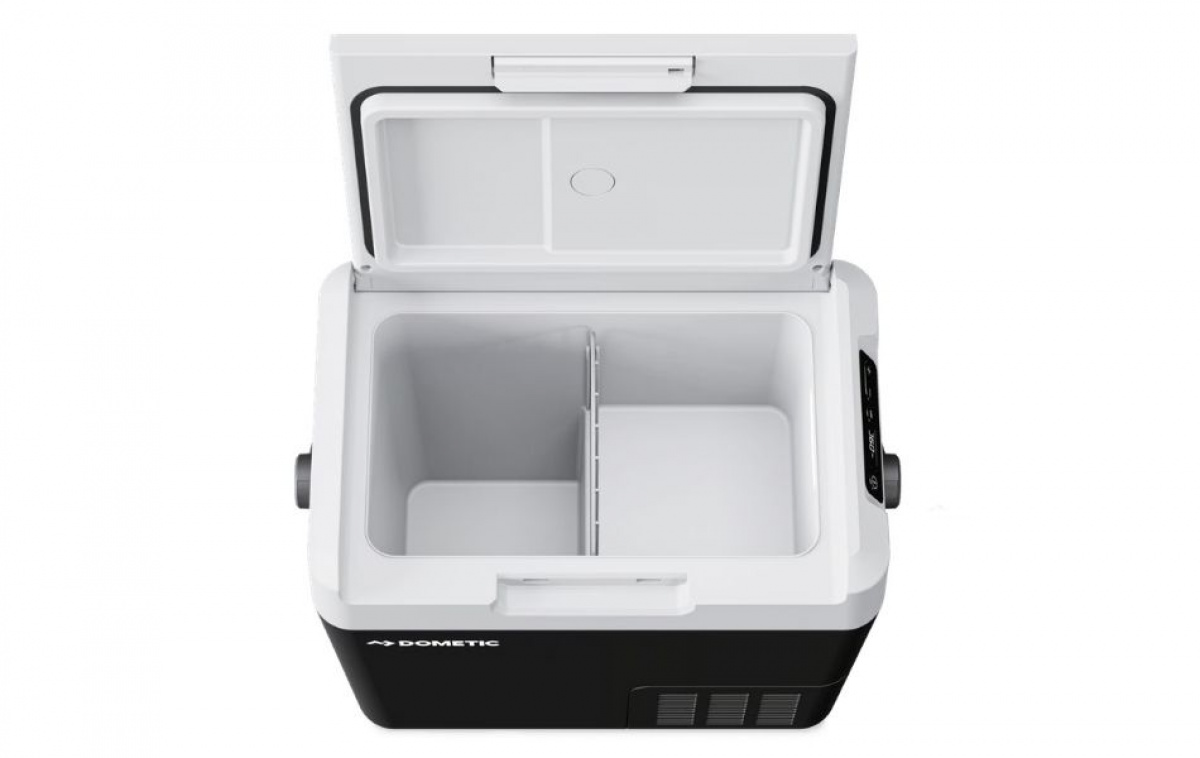Dometic Kylmälaukku CFF 12 ryhmässä Matkailuvaunu & Matkailuauto / Lämmitys & Ilmastointi / Jääkaapit & Kylmälaukut / Kylmälaukut @ Campmarket (84868)