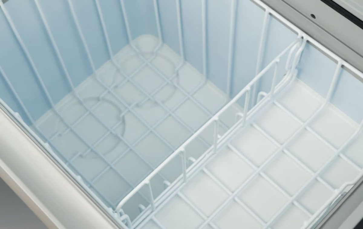 Dometic Kylmälaukku CFF 35 ryhmässä Matkailuvaunu & Matkailuauto / Lämmitys & Ilmastointi / Jääkaapit & Kylmälaukut / Kylmälaukut @ Campmarket (84870)