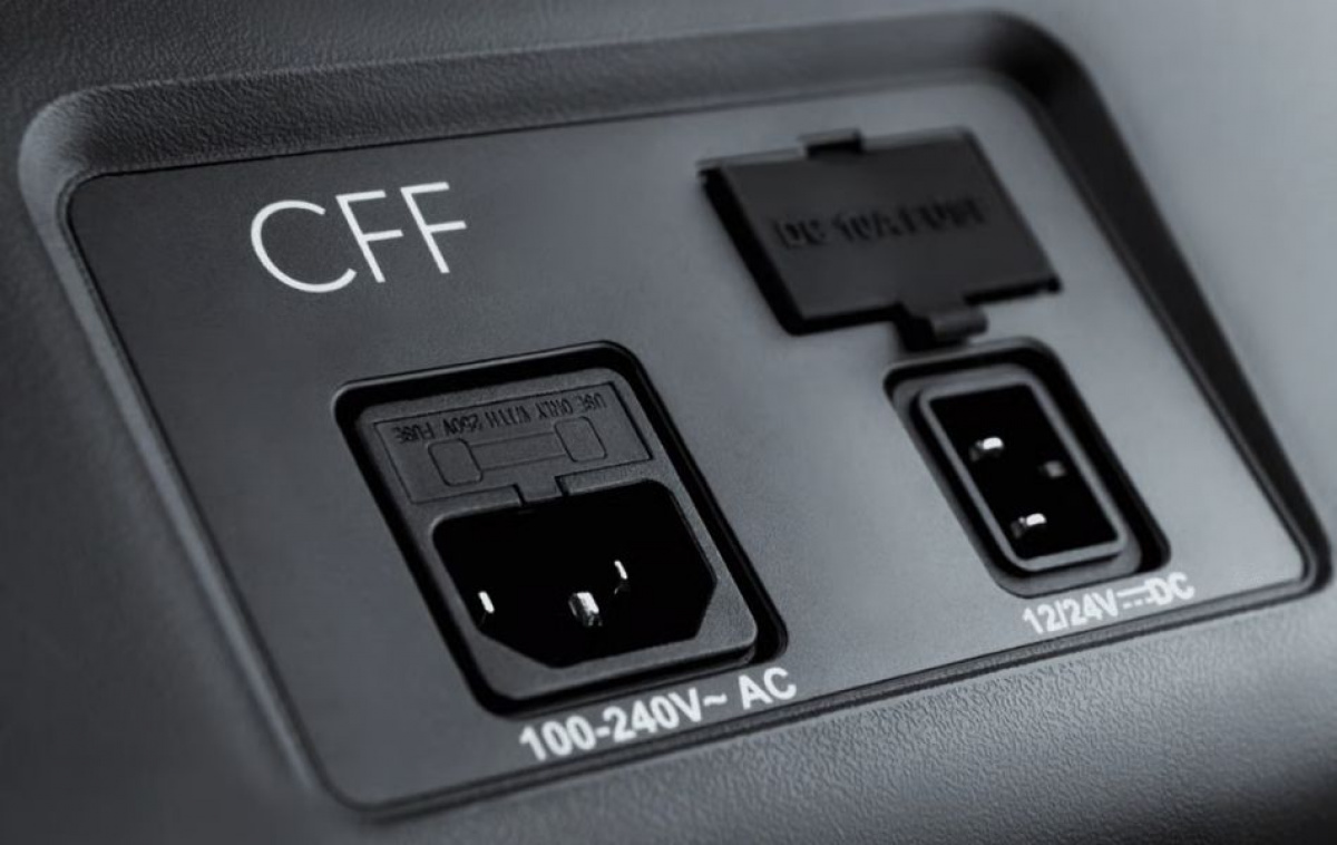 Dometic Kylmälaukku CFF 35 ryhmässä Matkailuvaunu & Matkailuauto / Lämmitys & Ilmastointi / Jääkaapit & Kylmälaukut / Kylmälaukut @ Campmarket (84870)