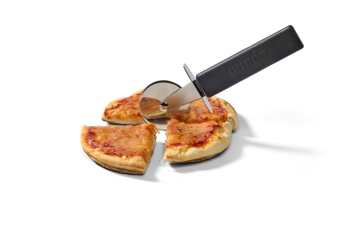 Omnia Pizzaleikkuri ryhmässä Kotitalous & Keittiö / Grillit / Grilli Lisävarusteet / Pizzan grillaustarvikkeet @ Campmarket (85214)